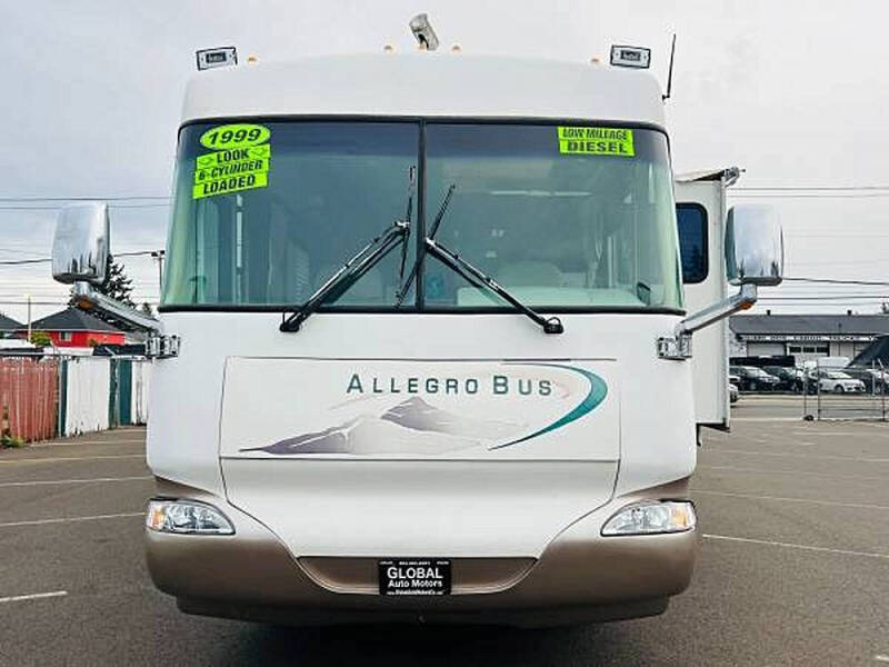 1999 Freightliner XC Chassis