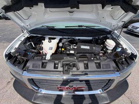 2018 GMC Savana 2500