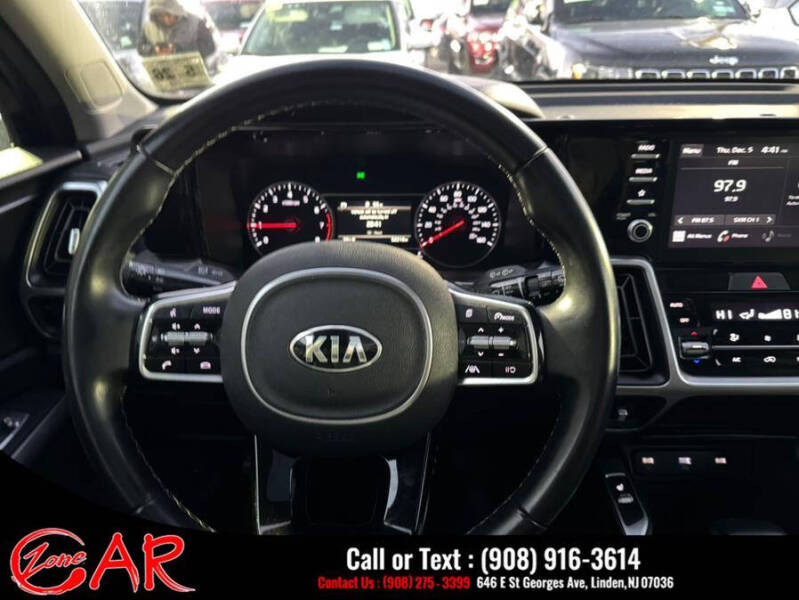 2021 Kia Sorento S