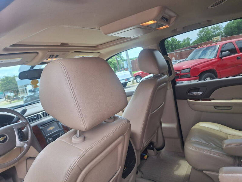 2012 Chevrolet Suburban LTZ