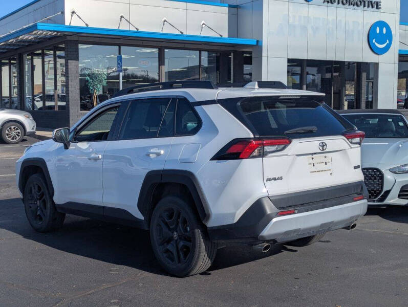 2024 Toyota RAV4 Adventure