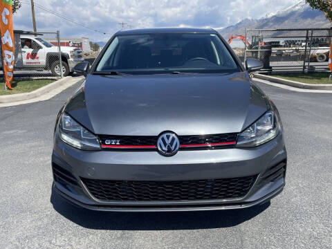 2019 Volkswagen Golf S