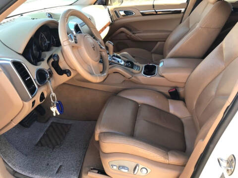 2012 Porsche Cayenne