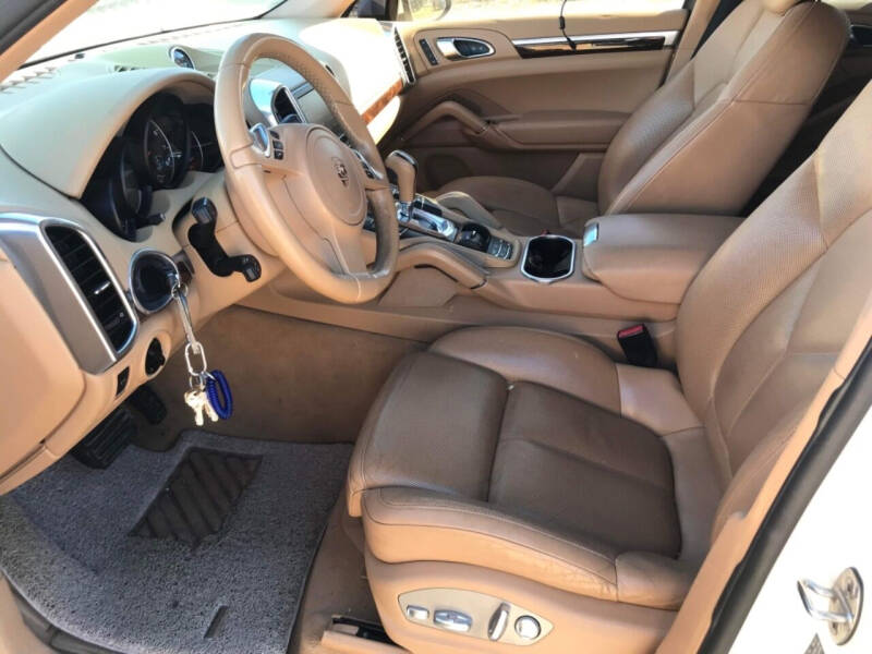 2012 Porsche Cayenne