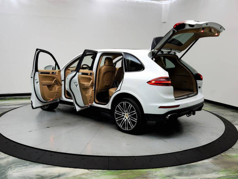 2017 Porsche Cayenne