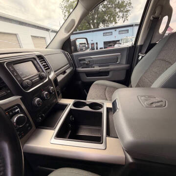 2014 RAM 1500 SLT