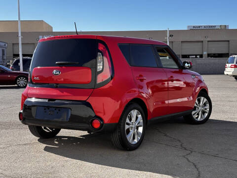 2016 Kia Soul +