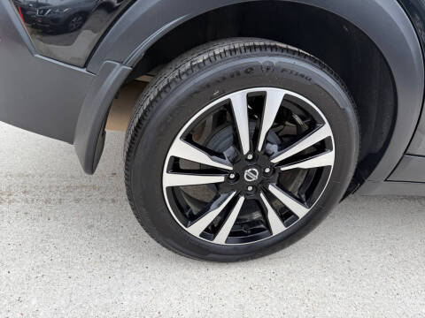 2019 Nissan Kicks SR