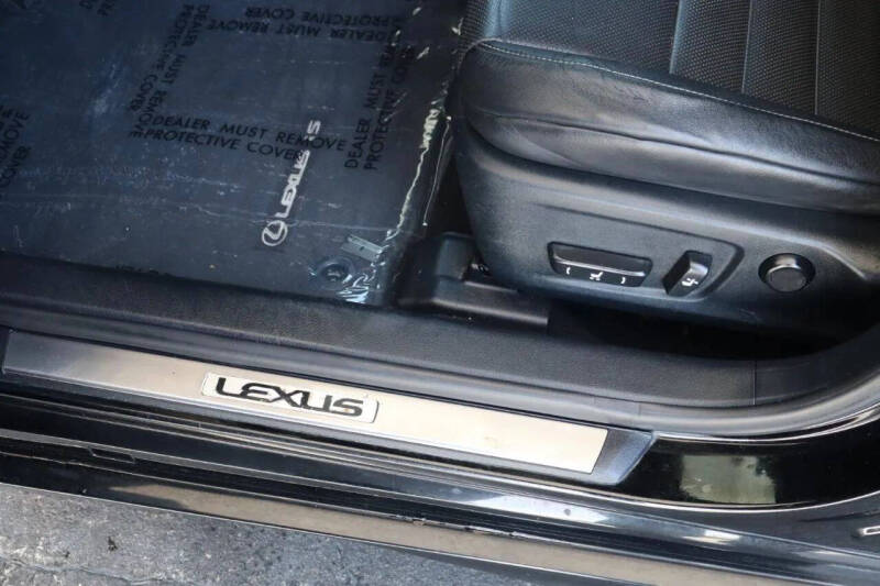 2016 Lexus IS 200t