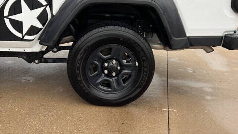 2024 Jeep Gladiator Sport