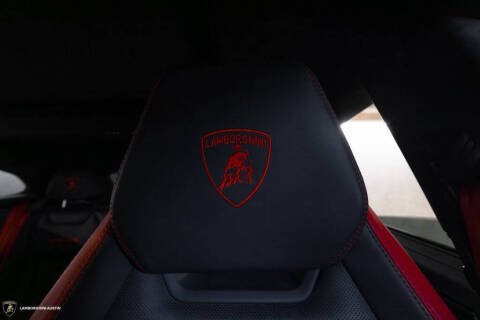 2023 Lamborghini Urus S