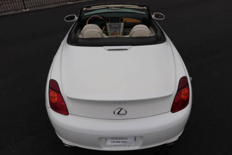 2002 Lexus SC 430