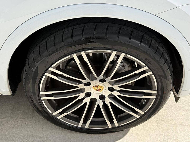 2017 Porsche Cayenne S