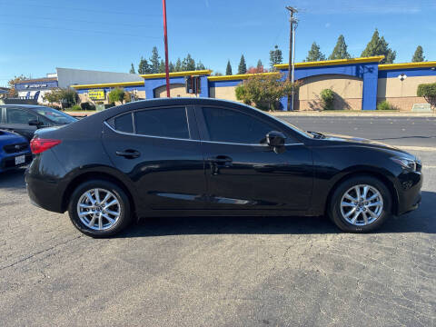 2016 Mazda MAZDA3 i Grand Touring