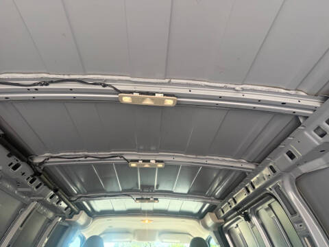 2017 Chevrolet Express 2500