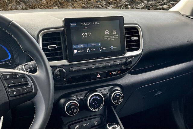 2025 Hyundai Venue SEL