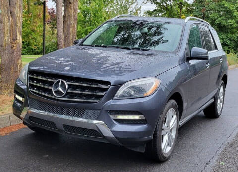 2014 Mercedes-Benz M-Class for sale at CLEAR CHOICE AUTOMOTIVE in Milwaukie OR