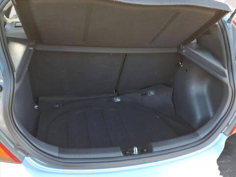 2012 Hyundai Accent SE