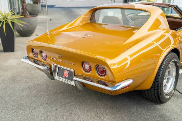 1973 Chevrolet Corvette 18