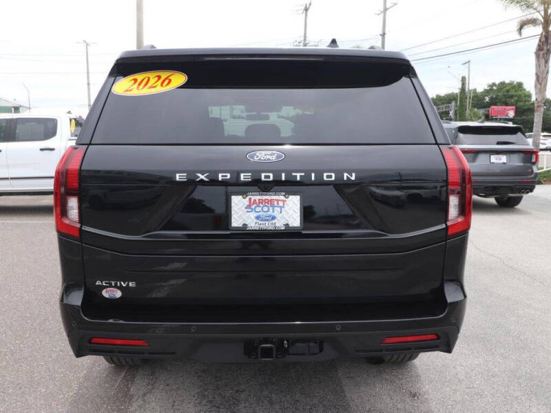 2026 Ford Expedition Active