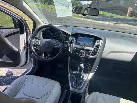 2017 Ford Focus Titanium