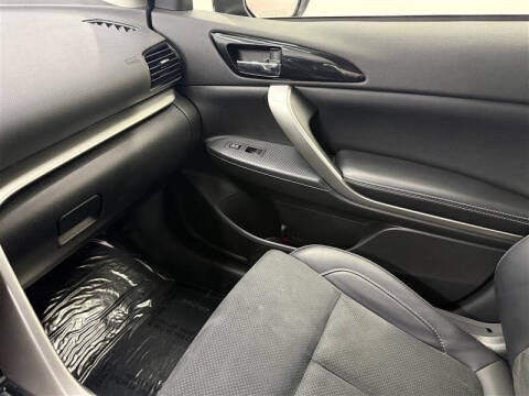 2025 Mitsubishi Eclipse Cross SE