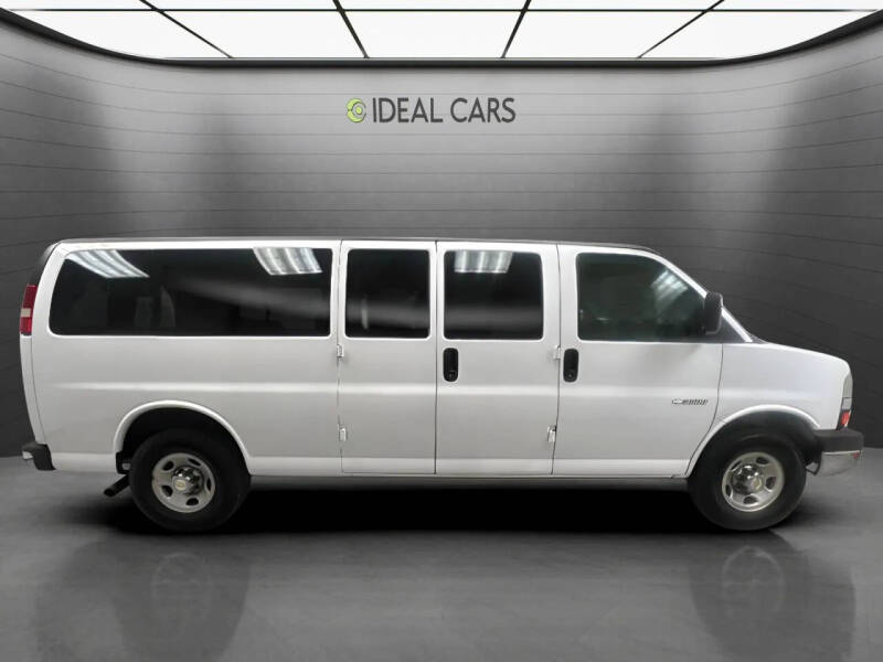 2004 Chevrolet Express 3500