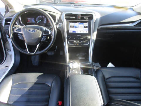 2019 Ford Fusion SEL