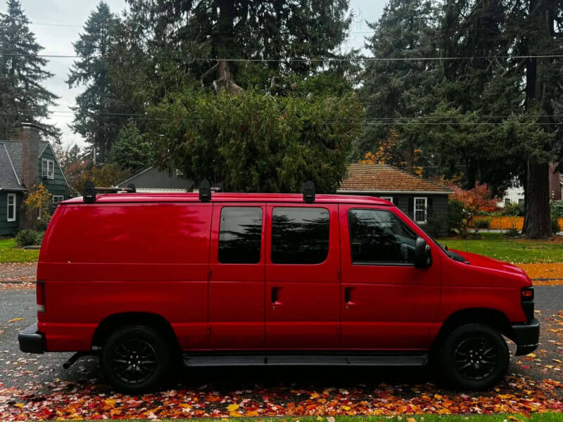 2013 Ford E-Series E-150