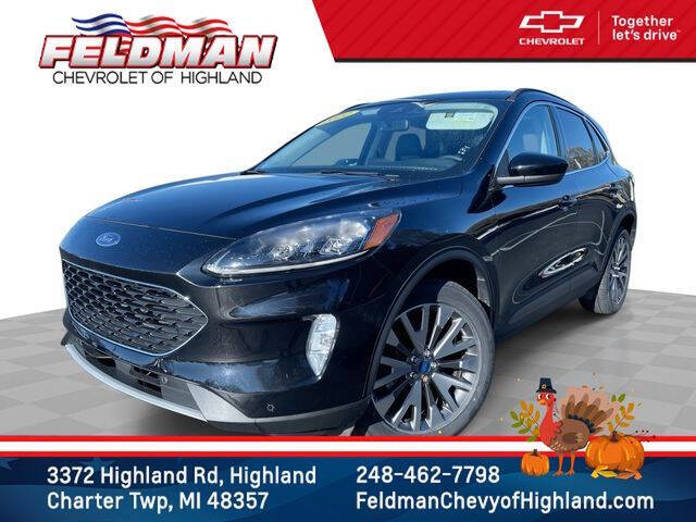 2022 Ford Escape Hybrid Titanium