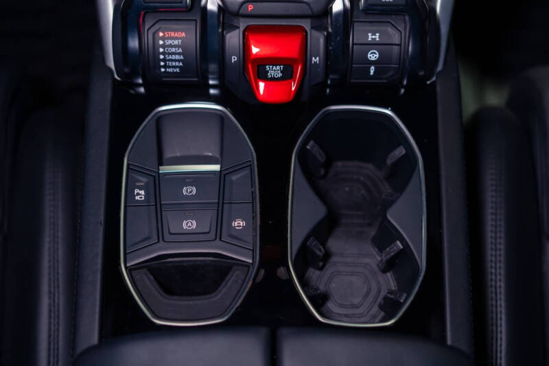 2020 Lamborghini Urus