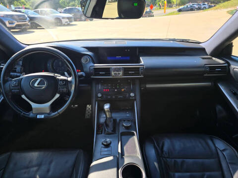 2017 Lexus IS 200t