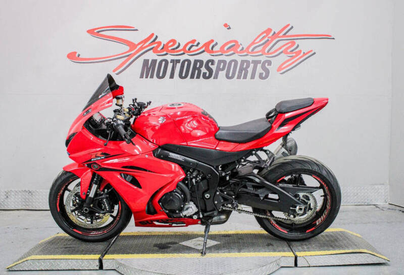 2017 Suzuki GSX-R1000