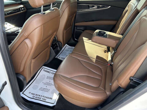 2022 Lincoln Nautilus Reserve