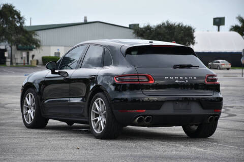2016 Porsche Macan S