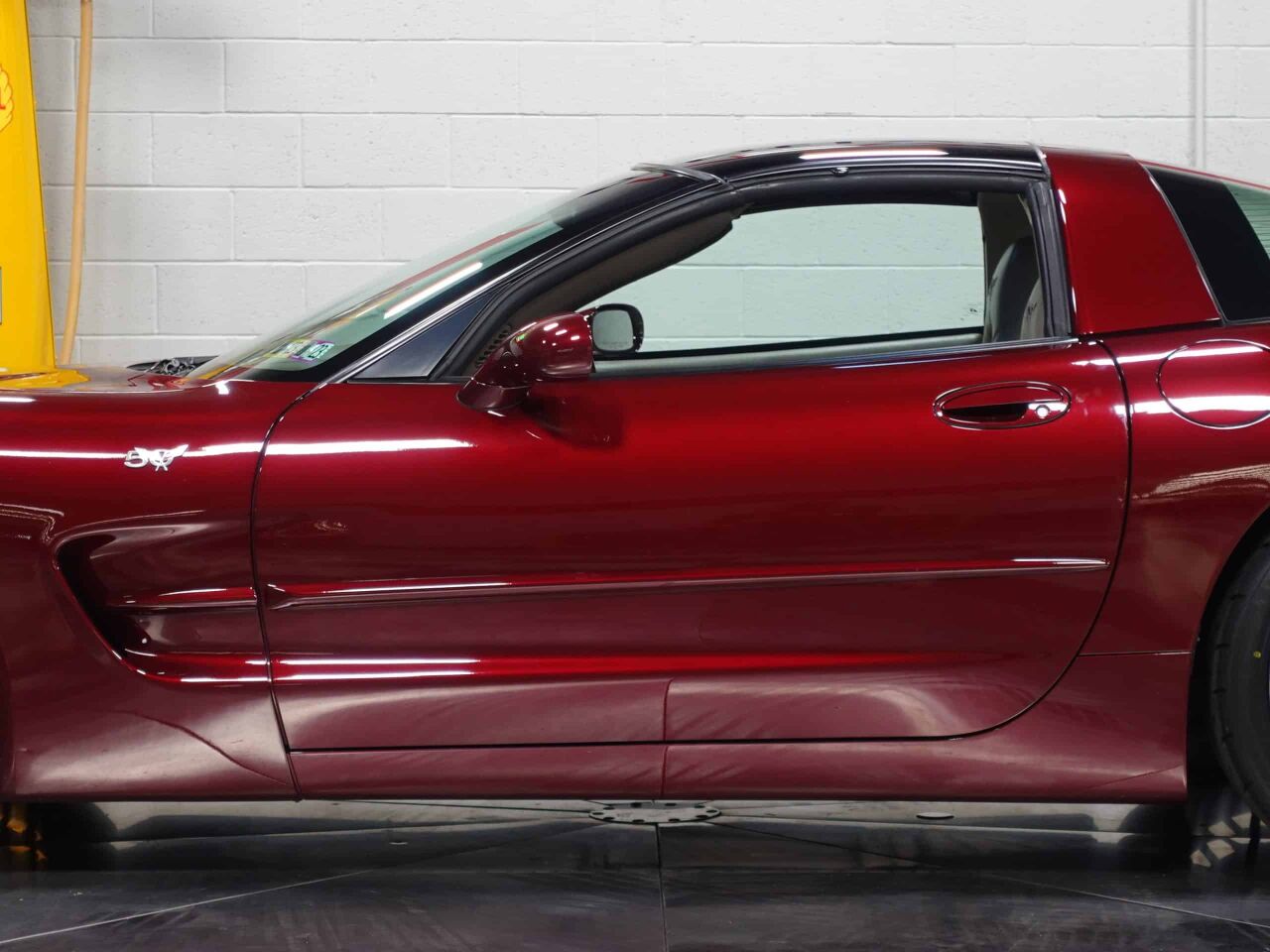 2003 Chevrolet Corvette 37