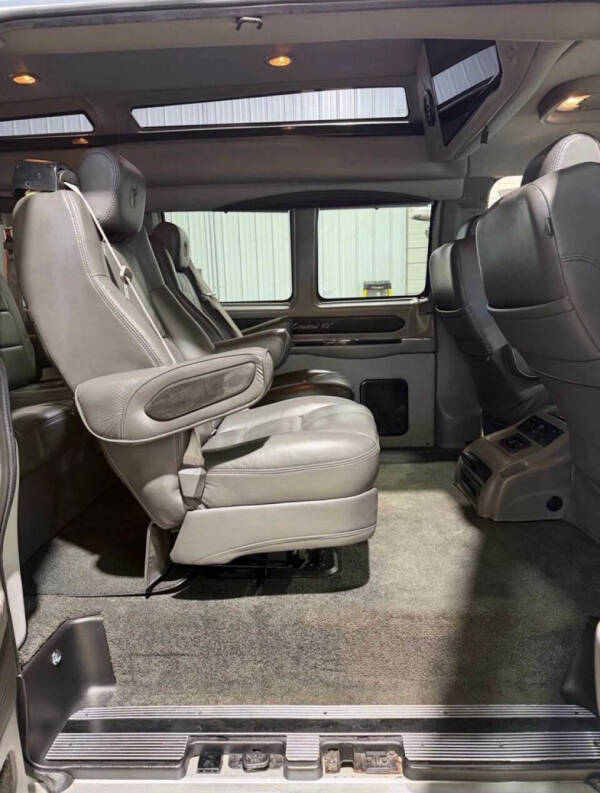 2018 GMC Savana 3500