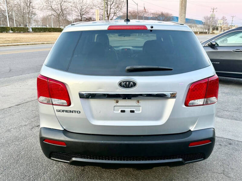 2012 Kia Sorento LX