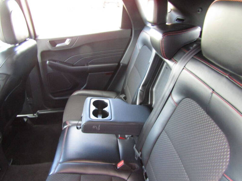 2024 Ford Escape ST-Line