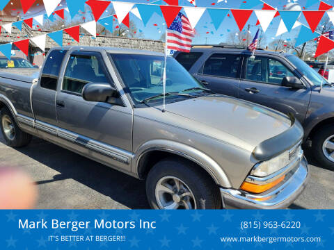 1999 Chevrolet S-10 for sale at Mark Berger Motors Inc in Rockford IL