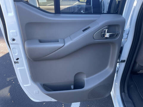 2019 Nissan Frontier SV