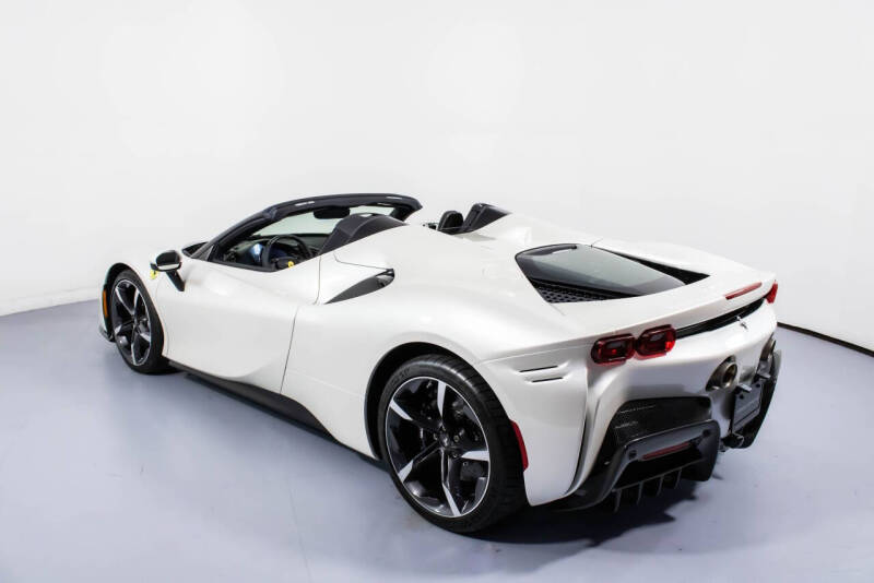 2024 Ferrari SF90 Spider