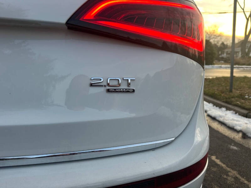 2015 Audi Q5 2.0T quattro Premium Plus