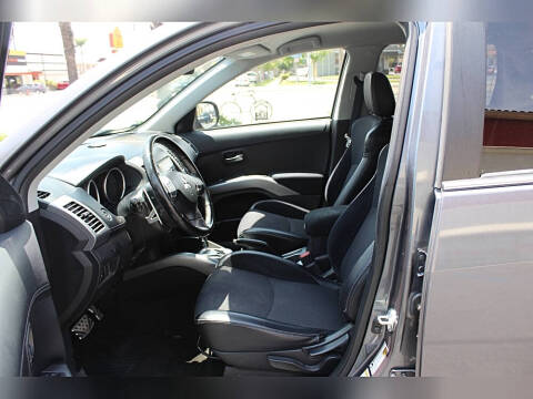 2011 Mitsubishi Outlander GT