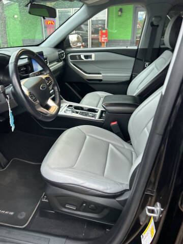 2021 Ford Explorer XLT