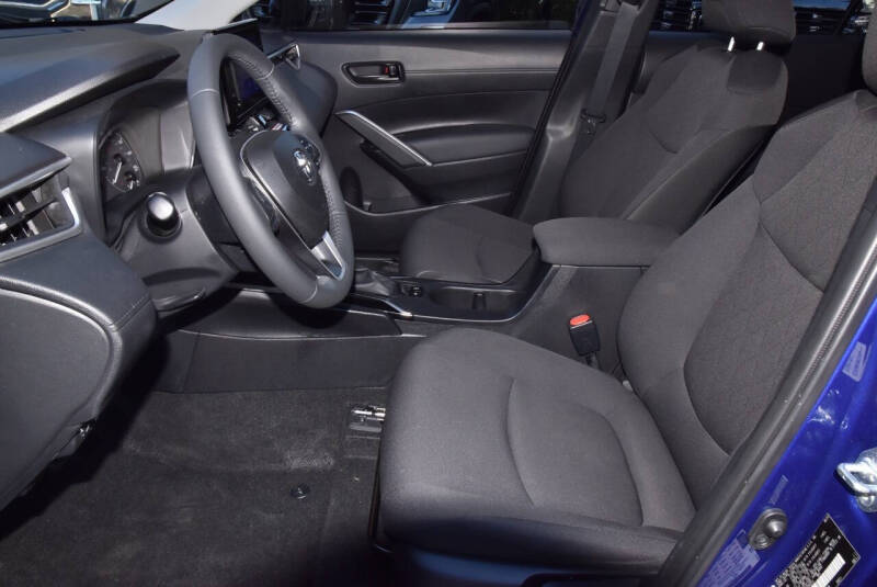 2024 Toyota Corolla Cross LE