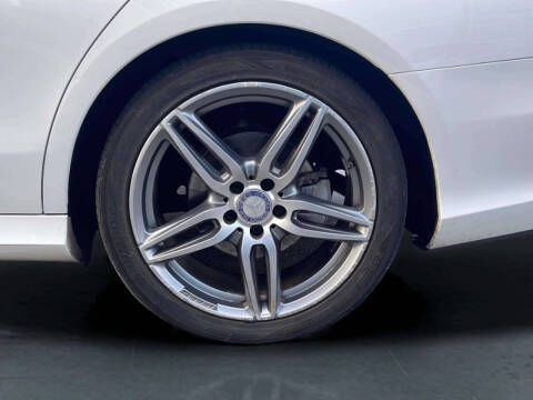 2017 Mercedes-Benz E-Class E 300