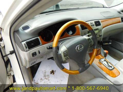 2005 Lexus ES 330