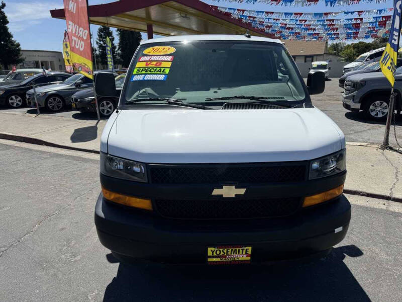 2022 Chevrolet Express 3500