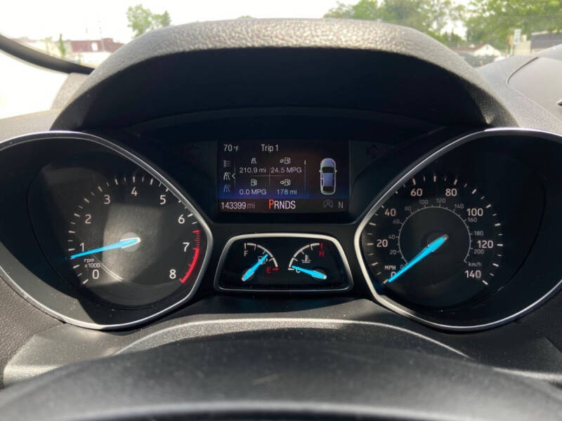 2017 Ford Escape SE